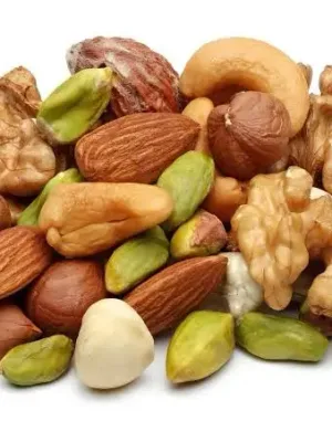 مكسرات مشكلة محمصة